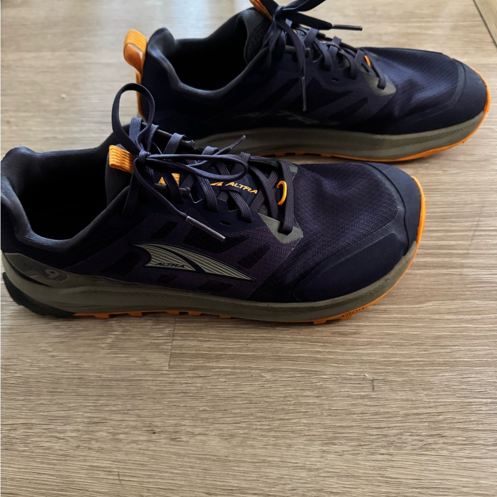 Altra Men's Dark Blue and Orange Athletic Shoes